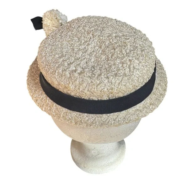 1940s/50s Dolly Madison Raffia Straw Hat w/Pompom Embellishment &‎ Black Ribbon - Picture 3 of 7